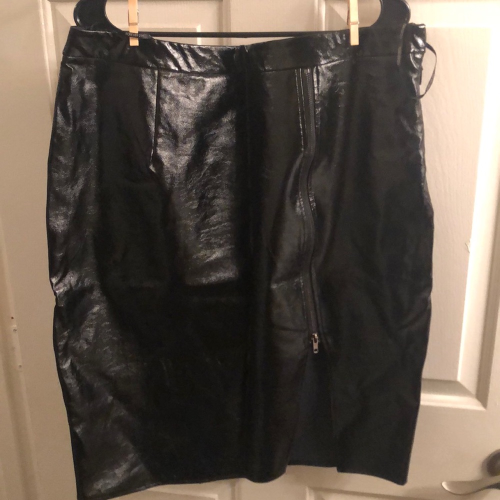Forever 21 leather pencil skirt